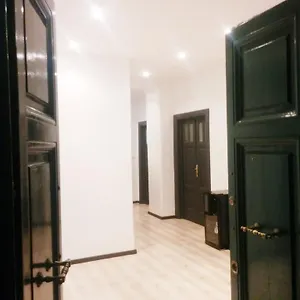 Ad Hoc Guest house